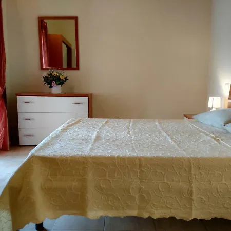 Casa Vacanze 度假居 *